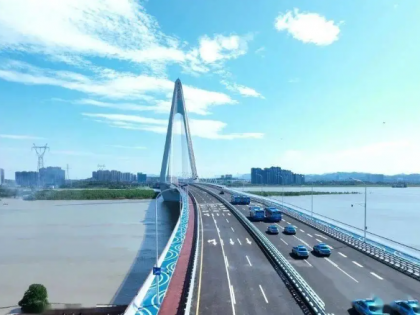 湘江涂料中标湘江跨度最大独塔斜拉桥钢结构防护工程